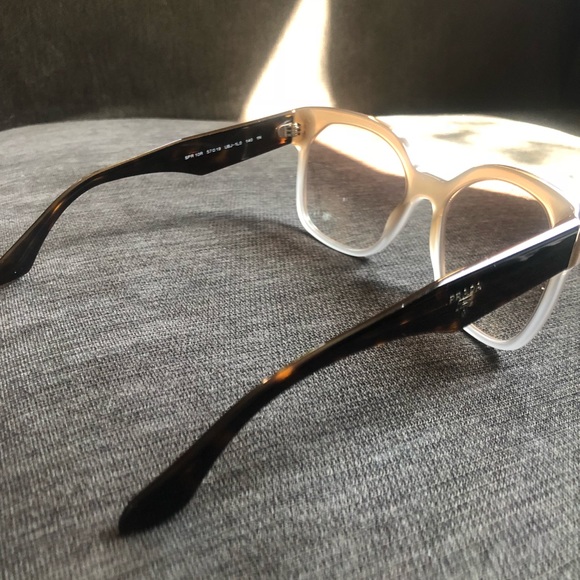 Prada Sunglasses - Picture 6 of 8